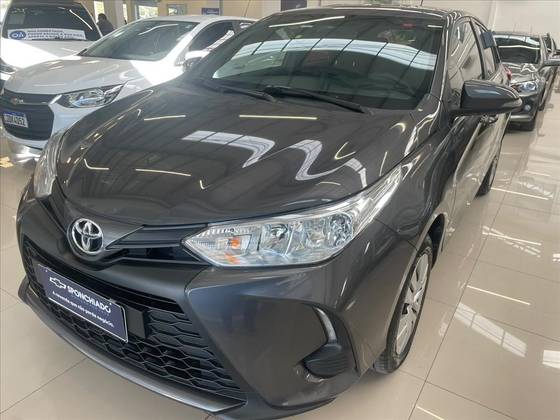 TOYOTA YARIS 1.5 16V FLEX XL MULTIDRIVE TOYOTA YARIS 1.5 16V FLEX XL MULTIDRIVE